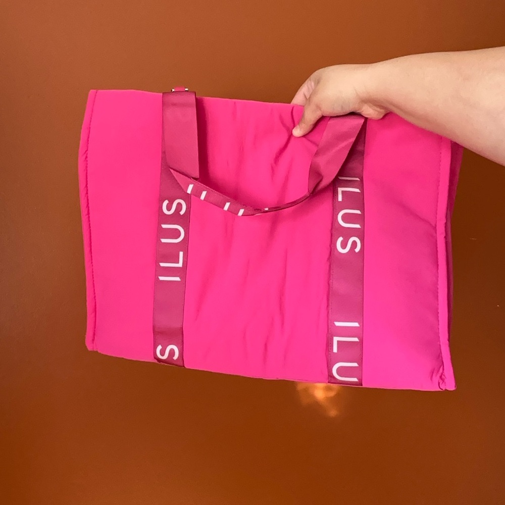 Ilus Label Pink Tote Bag